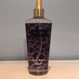 VS Love Spell Flirt fragrance